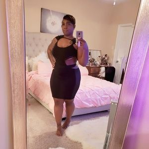 Perfect lil black dress